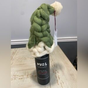 Nwt Hand Knit Santa Hat Wine Topper